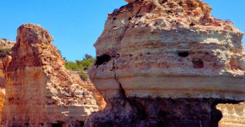 sunset-marinha-beach-benagil-cave-boat-tour