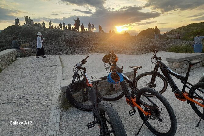 sunset-meteora-tour-on-e-bike