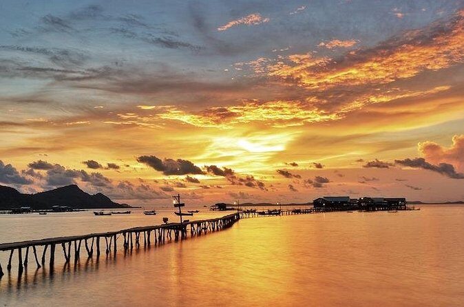 Sunset Moments and Night Squid Catching Journey in Phu Quoc - Who Will Love This Tour