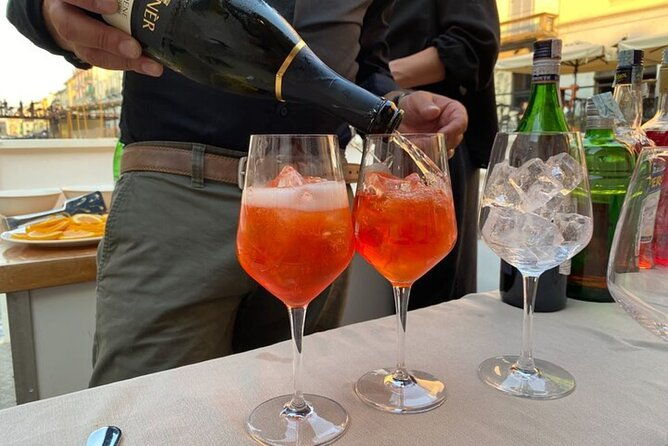 sunset-navigli-boat-tour-in-milan-with-optional-aperitivo-4