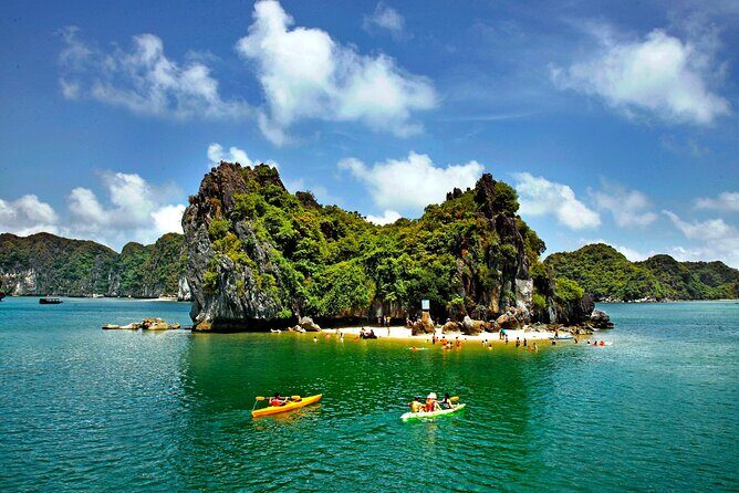 Sunset on Lan Ha Bay one of the most beautiful bay in the world - FAQ