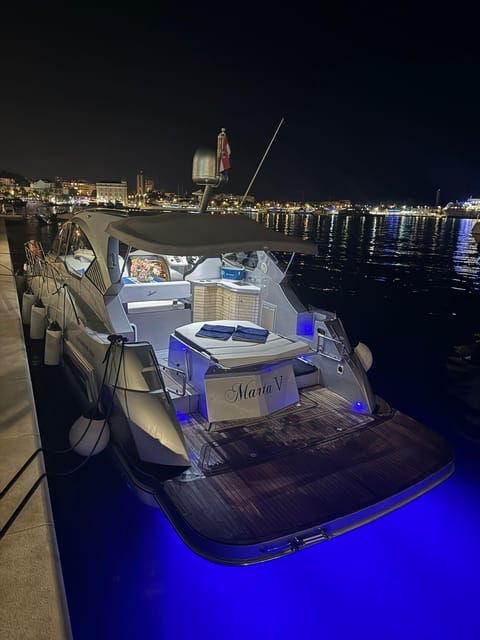 sunset-panoramic-cruise-with-drinks-and-nighttime-dip