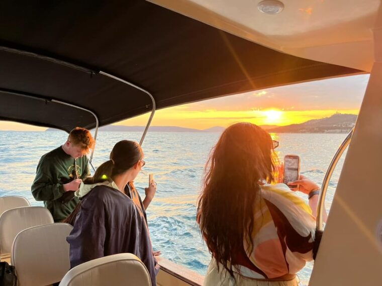 sunset-panoramic-cruise-with-drinks-and-nighttime-dip