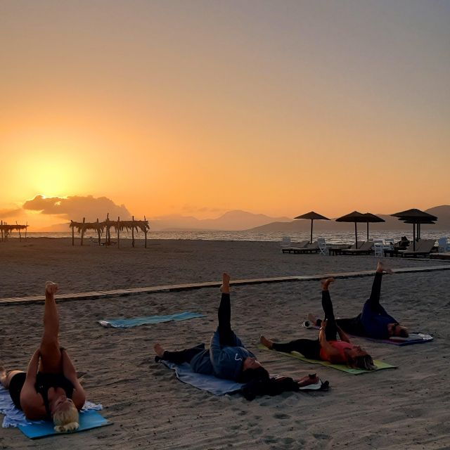 sunset-pilates-on-tigaki-beach