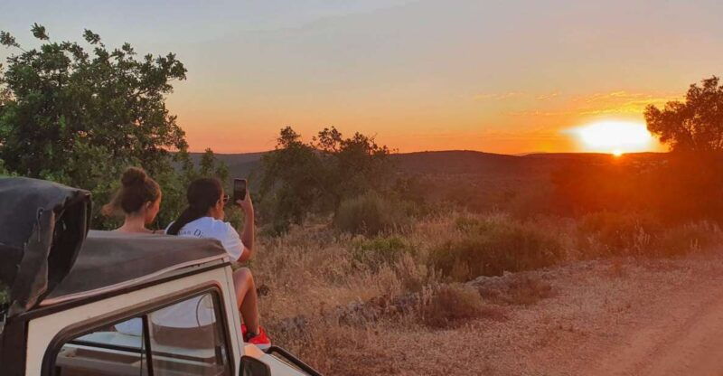 sunset-safari-in-the-algarve-mountains
