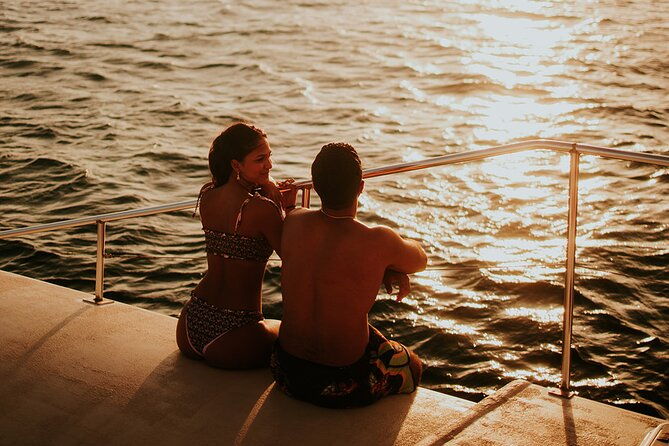 sunset-sail-to-boca-catalina-with-bbq-dinner