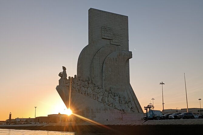 sunset-sailing-boat-trip-in-lisbon-with-snacks