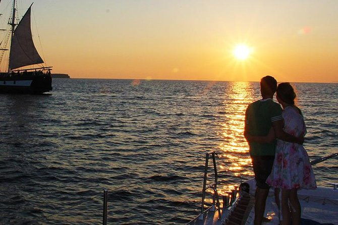 sunset-sailing-catamaran-cruise-in-santorini-with-bbq-and-drinks