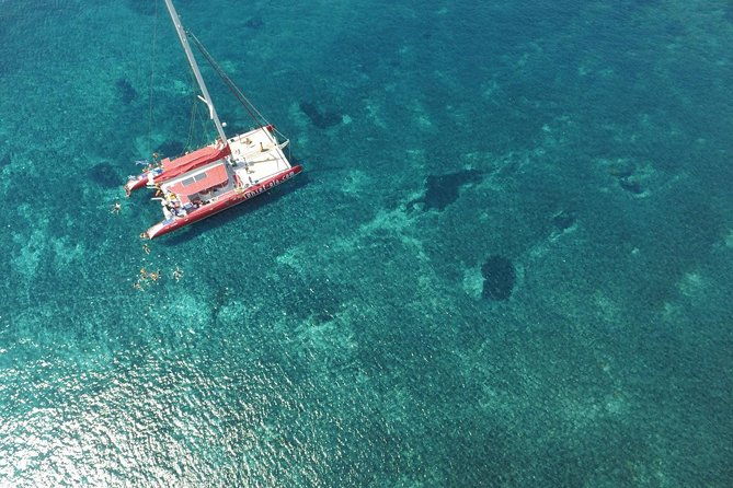 sunset-sailing-catamaran-cruise-in-santorini-with-bbq-and-drinks