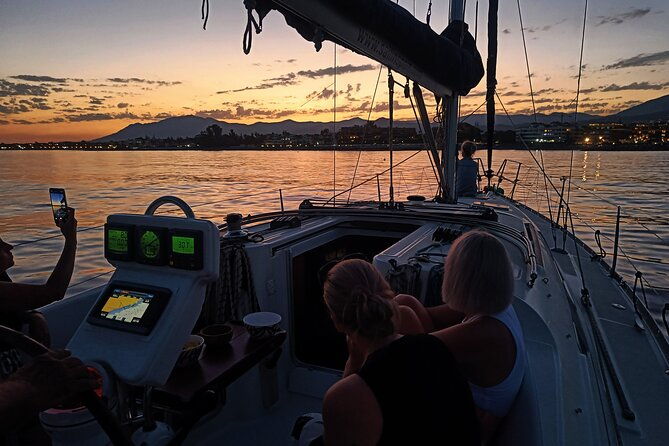 sunset-sailing-on-a-private-sailboat-puerto-banus-marbella