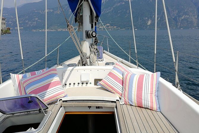 Sunset sailing on lake Como with Private Skipper - An In-Depth Look at the Sunset Sailing Experience