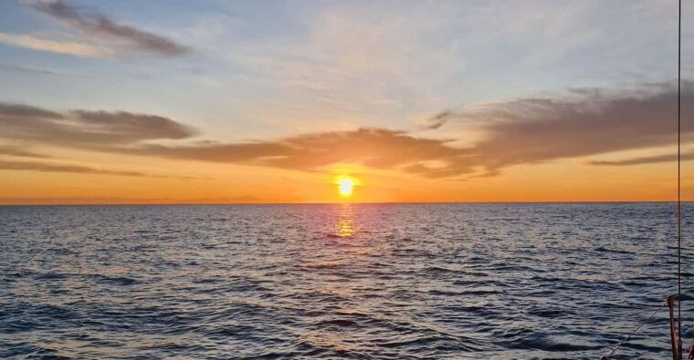 sunset-sailing-tour-la-maddalena-archipelago
