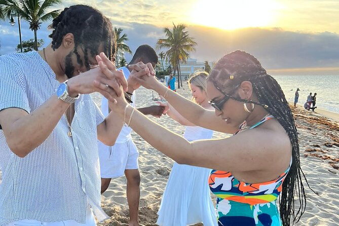 sunset-salsa-beach-class-in-san-juan