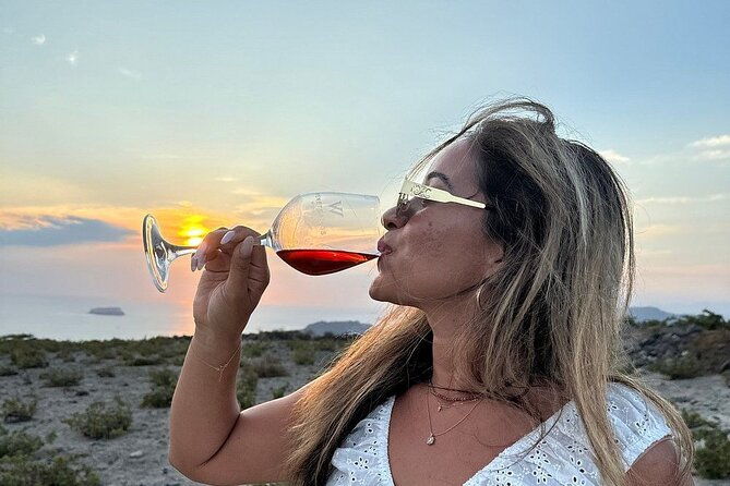 sunset-santorini-wine-best-views-2-wineries-and-tapas