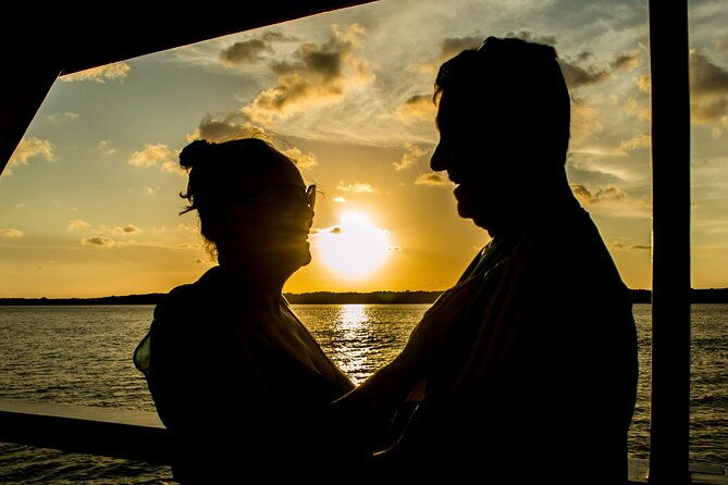 sunset-tour-at-praia-do-jacare