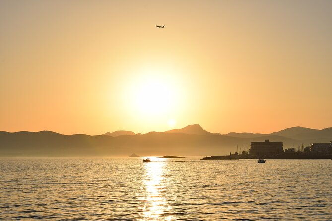 sunset-tour-mallorca-sunset-boat-trip-with-music-good-atmosphere
