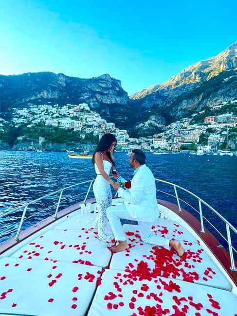 Sunset tour on private boat from Positano or Praiano - Key Points