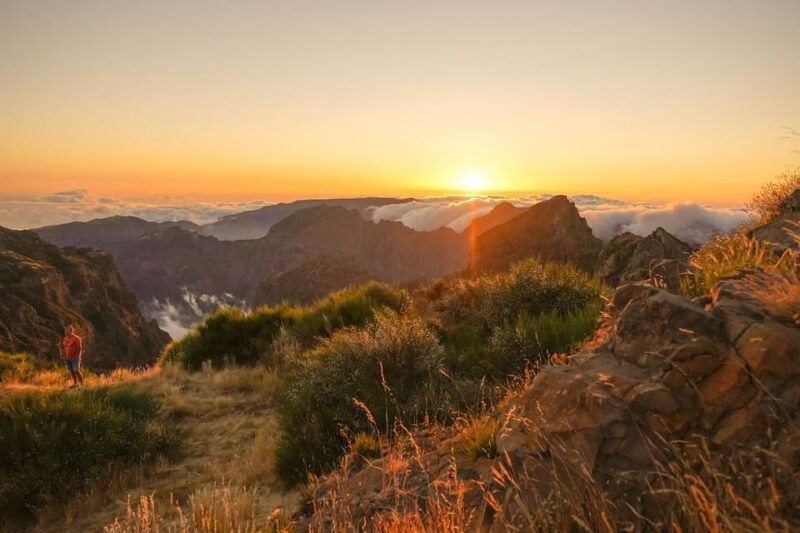sunset-tour-pico-do-areiro-half-day-4x4-tour-3