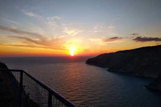 sunset-tour-to-agalas-with-damianos-cave