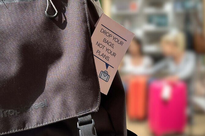 Sunshine Coast: Luggage Storage close to Noosa Heads Main Beach - Who Should Use This Service?