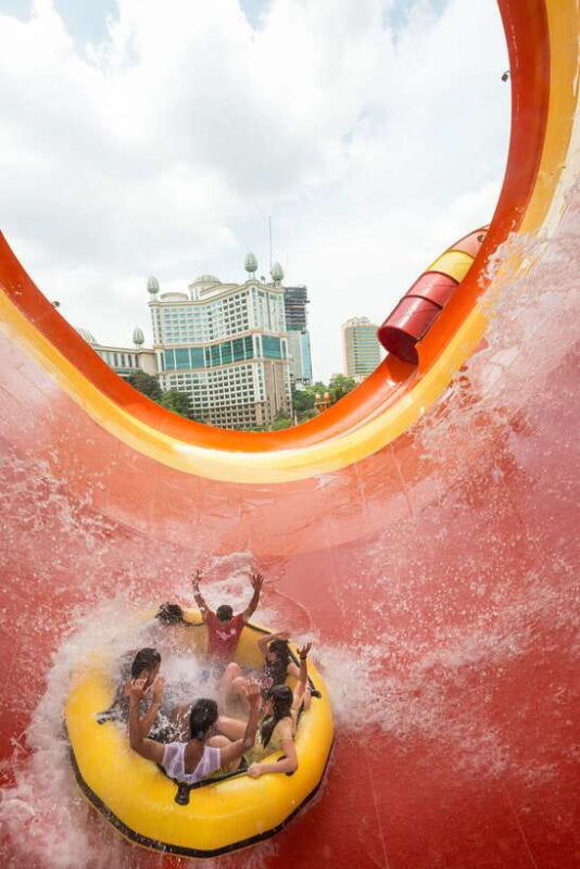 sunway-lagoon-theme-park-with-round-trip-transfer