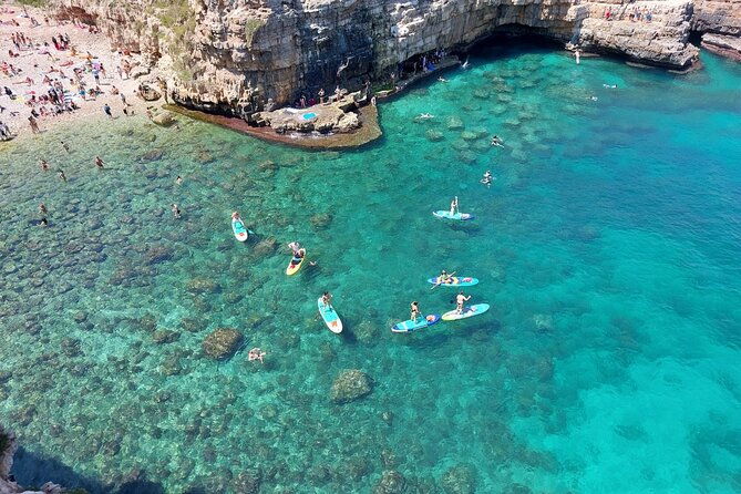 sup-excursion-in-polignano-a-mare