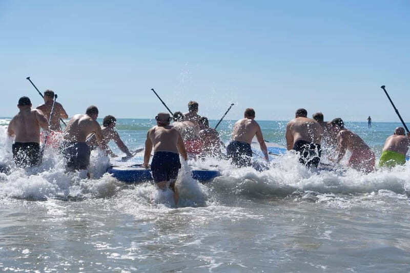 SUP lesson of approximately 1 hour at the Jesolo beach. - The Instruction and Group Experience