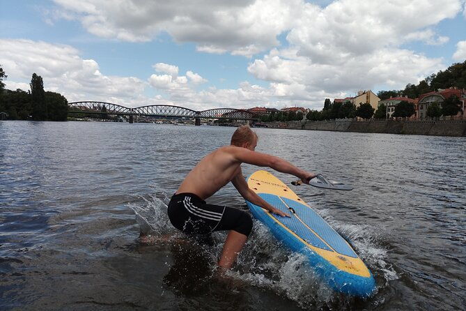 sup-paddleboard-tour-in-the-centre-of-prague