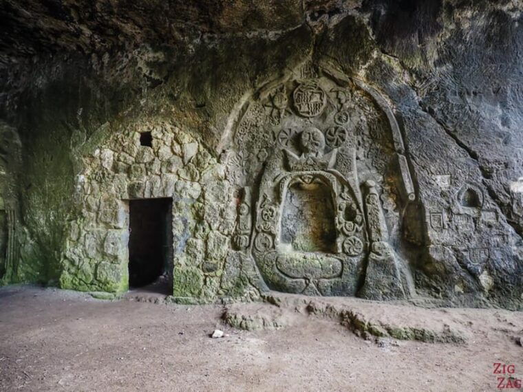 sup-snorkel-experience-beach-cave-of-portal-vells