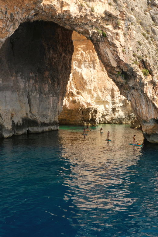 sup-tour-and-snorkeling-at-blue-grotto