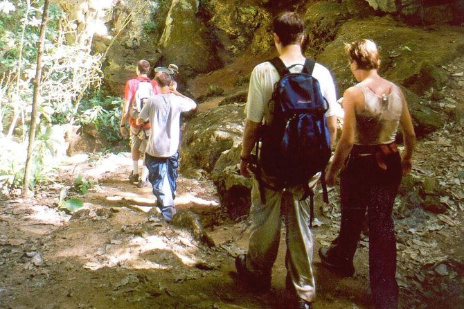 super-camping-overnight-cave-adventure-at-ian-andersons-caves-branch-lodge