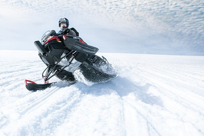 super-jeep-golden-circle-snowmobile-on-glacier-from-reykjavik
