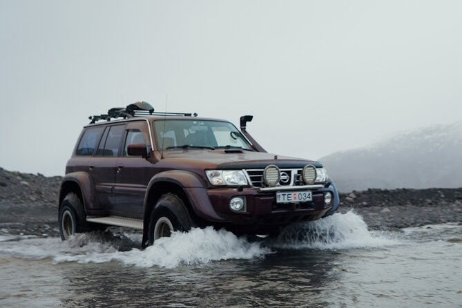 super-jeep-private-tour-at-thorsmork