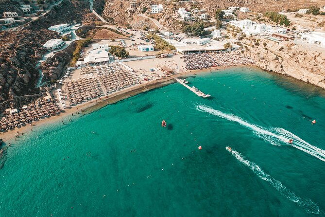 super-paradise-beach-mykonos-seaside-sunbed-2nd-row