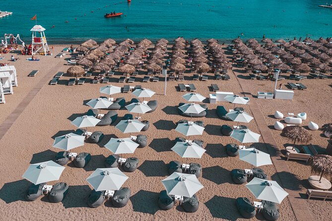 super-paradise-beach-mykonos-seaside-sunbed-3rd-4th-row