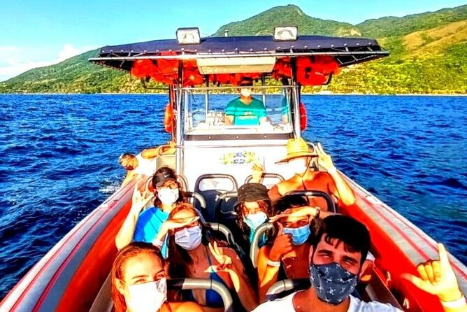 superboat-ride-to-indaiauba-and-bonete-beaches