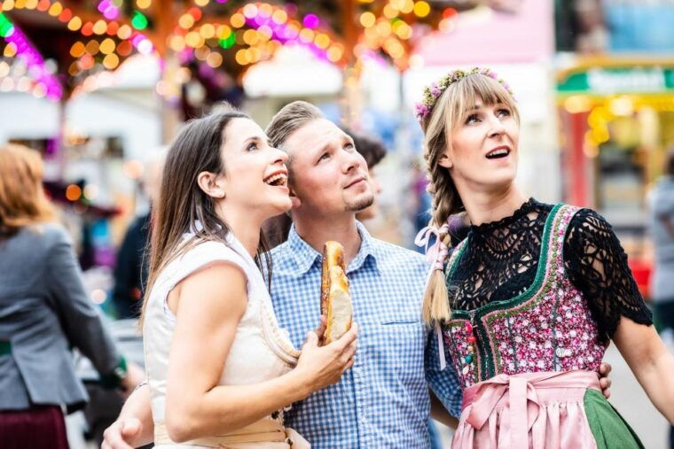 superheroes-in-new-york-city-private-walking-tour