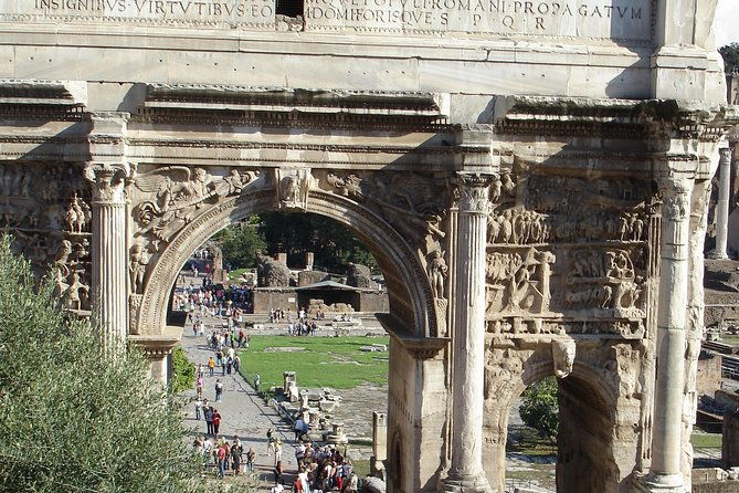 supersaver-colosseum-express-with-arena-and-vatican-museums-sharing-tour