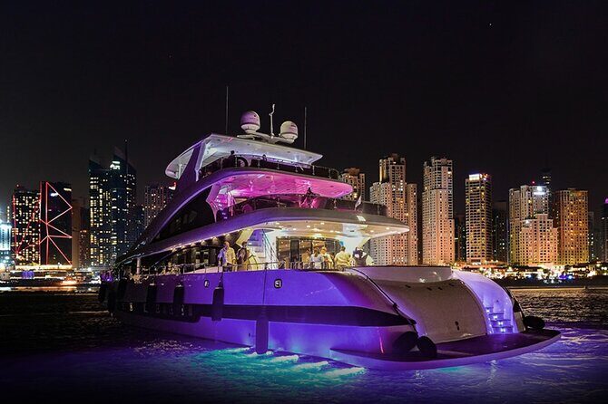 Superyacht Experience in Dubai with Dinner and Live Music - Final Verdict: A Night of Glamour and Fun