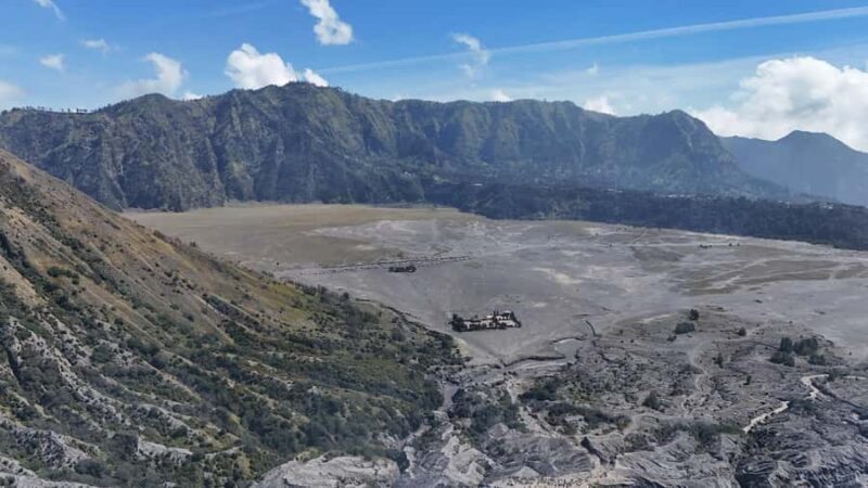 Surabaya/Malang: Bromo, Tumpak Sewu & Ijen Crater - An In-Depth Look at the Tour