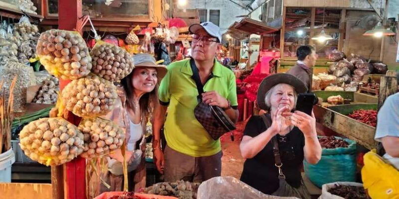 surabaya-private-tour-with-lunch