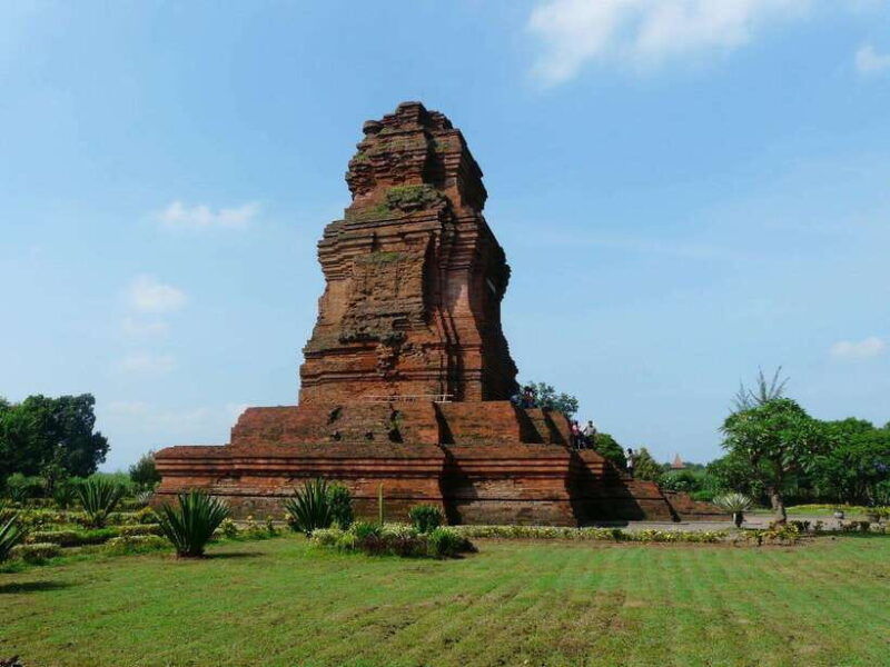 surabaya-shore-tours-trowulan-and-surabaya-sight-seeing