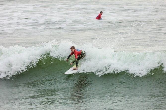 surf-class-in-lima-peru