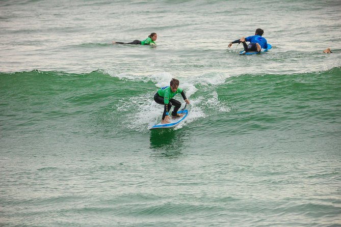 surf-class-in-lima-peru