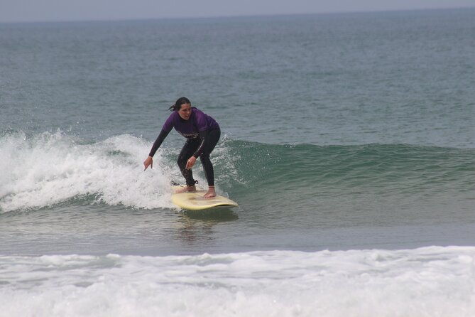 surf-experience-with-transfer-to-matosinhos-all-levels