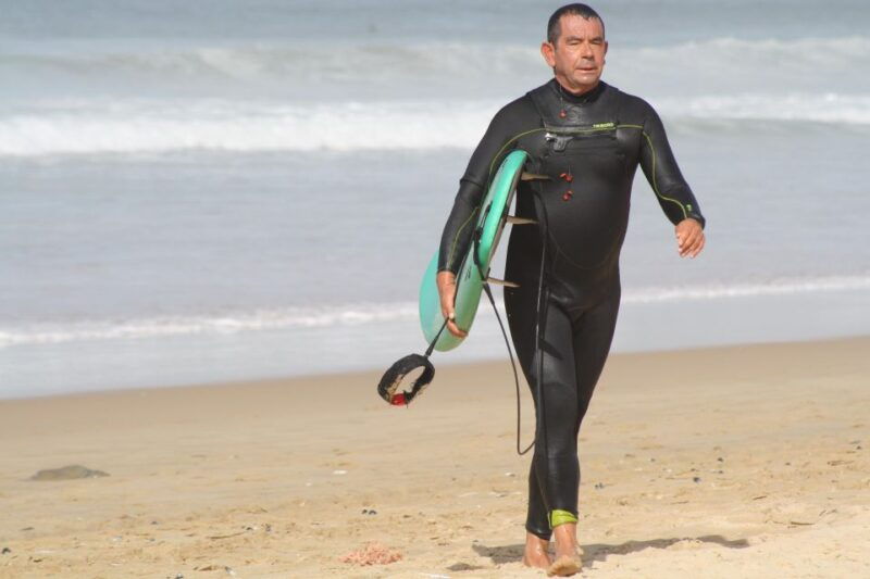 surf-gear-rental-in-caparica