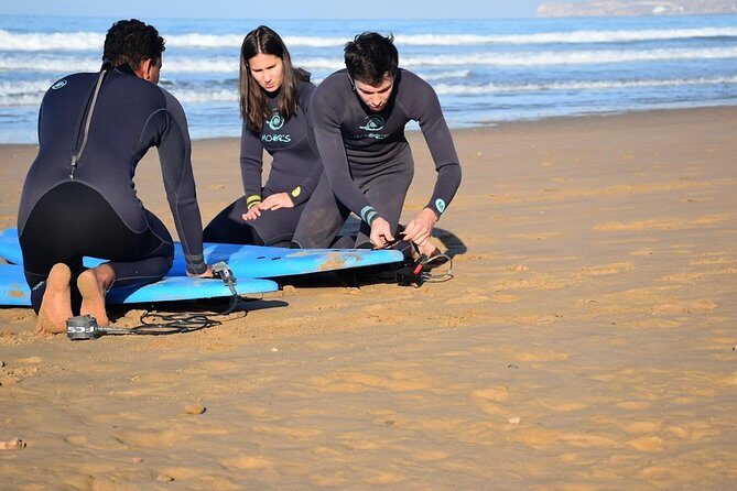 Surf lesson in Tamraght with experienced, local surf instructor - Key Points