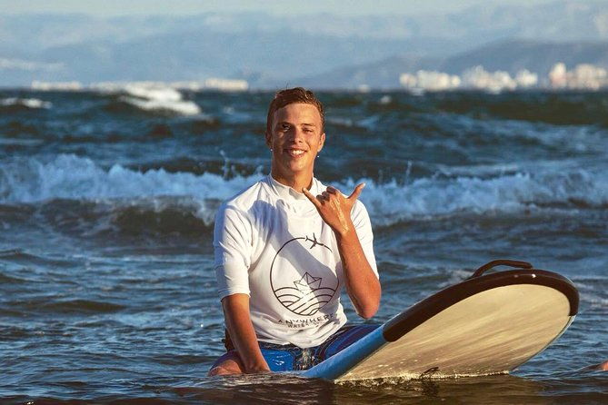 surf-lesson-on-valencia-beach