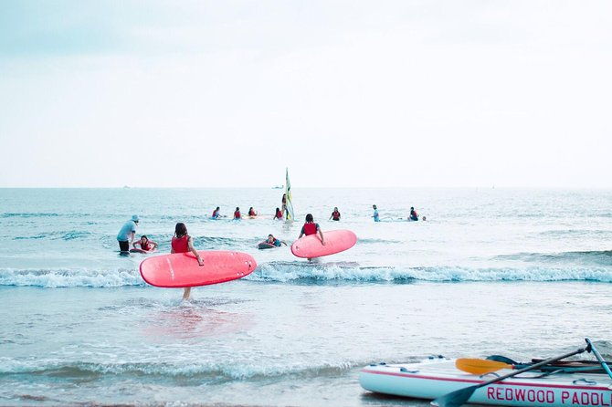 surf-lesson-on-valencia-beach