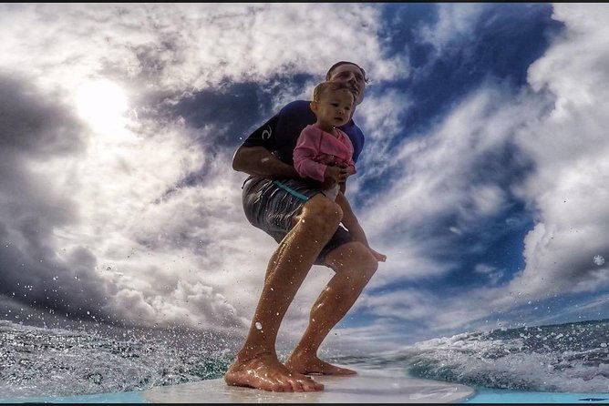 surf-lessons-in-hawaii-paddle-assisted